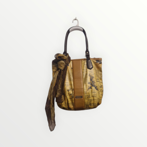 Bolso y pañuelo de seda · Galliano